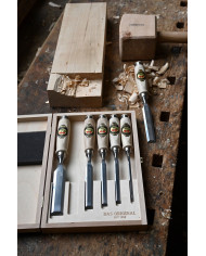 Formones con mango de madera redondo